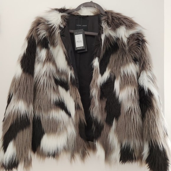 NEW LOOK FAUX FUR COAT SIZE S - Picture 8 of 14
